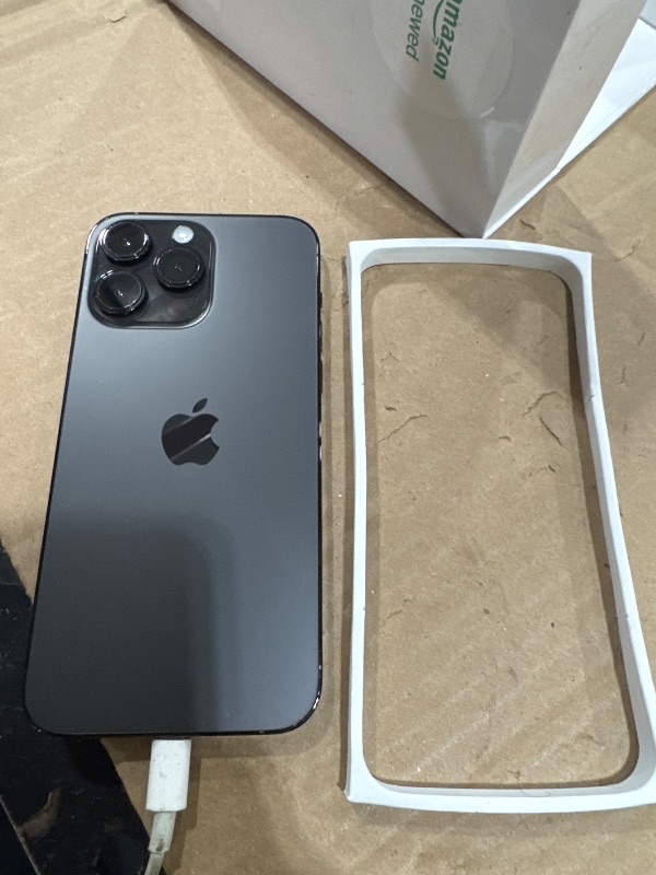 View 4 of Apple iPhone 14 Pro Max 128GB Space Black Unlocked (Renewed)