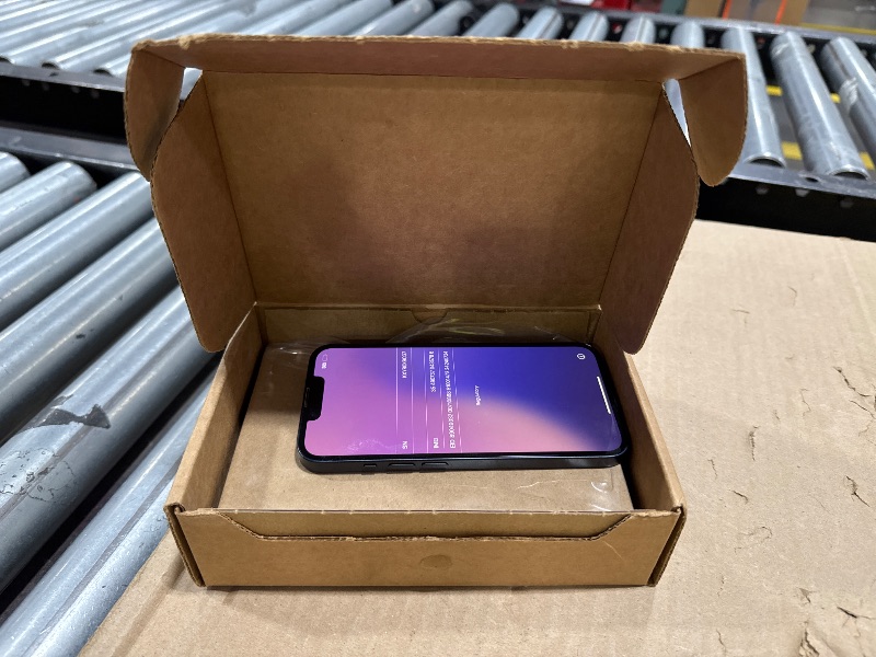 View 3 of Apple iPhone 14 128GB Midnight Unlocked