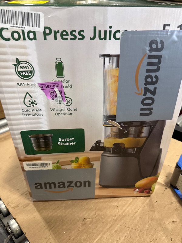 View 2 of EanOruus Masticating Juicer