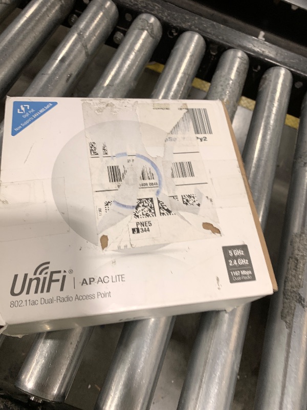 View 2 of Ubiquiti UniFi AP-AC Lite Wireless Access Point