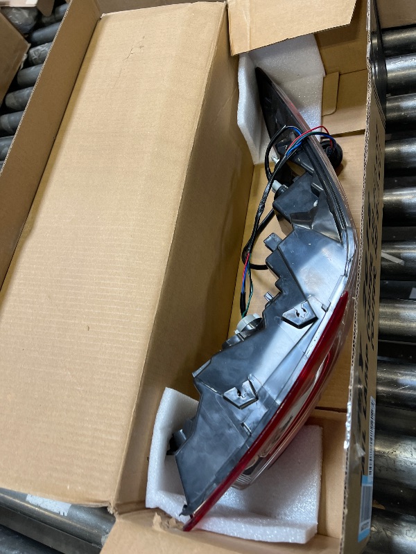 View 2 of Huray Left Tail Light Assembly for Toyota Camry 2018-2020 LE L SE