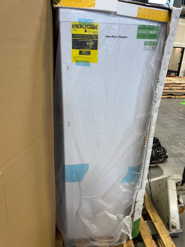 View 2 of Hamilton Beach HBFRF1100, 11 cu ft, Upright Freezer, White