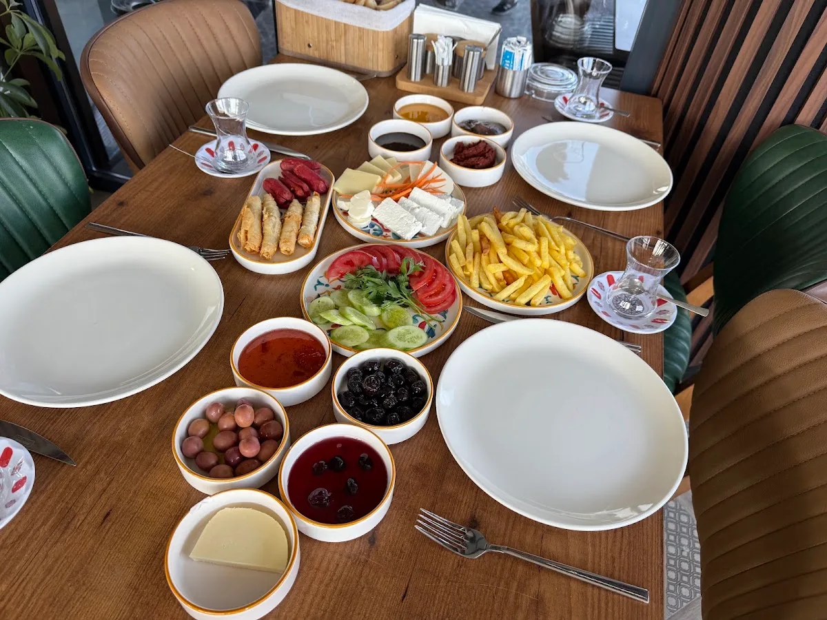 Gürme Öz Cafer Usta Restaurant Bolu — Fotoğraf 3