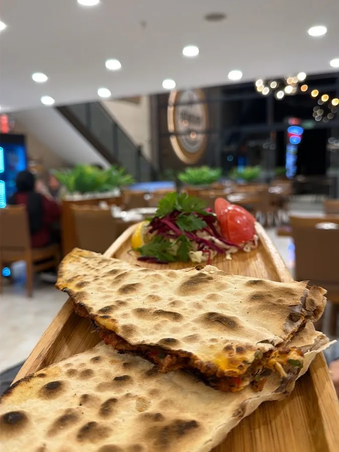 Sultan Saray Güzelce — Fotoğraf 3