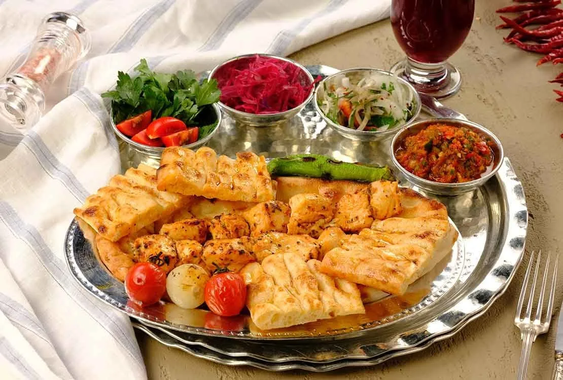 Fesleğen Restoran — Fotoğraf 9