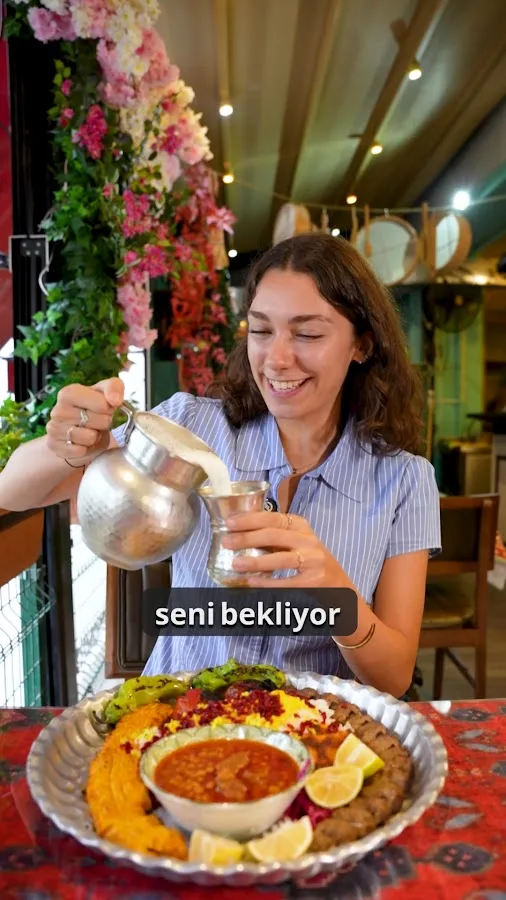 Shamse Restaurant - Shamse Kebap Evi — Fotoğraf 3