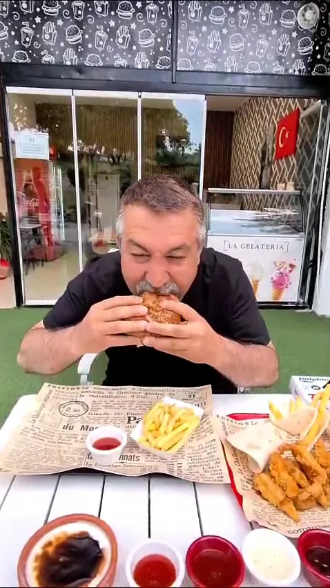 Last Bite Burger & Cajun — Fotoğraf 2
