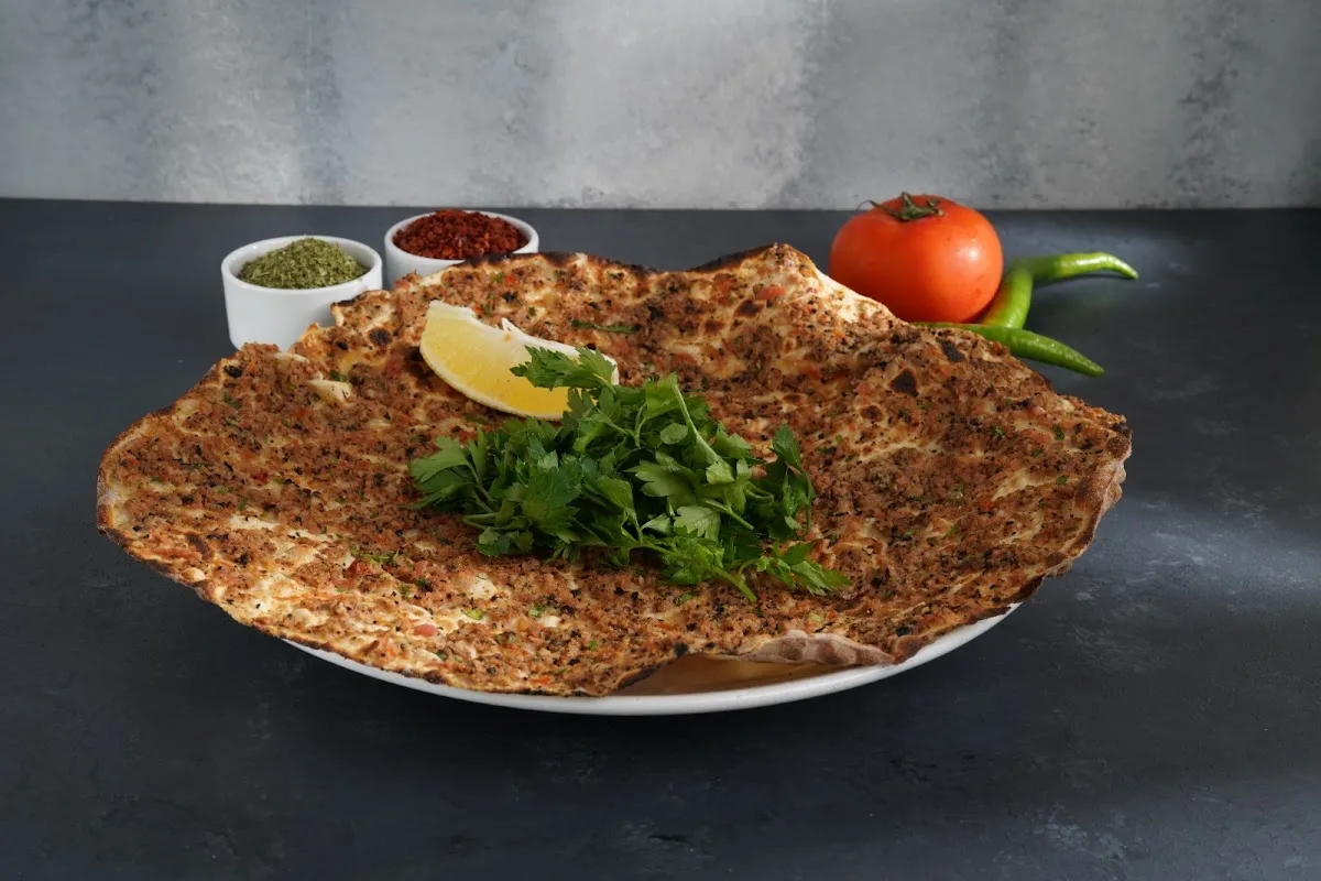 Öz Mevlana Pide Ve Kebap Salonu (Etimesgut) — Fotoğraf 3