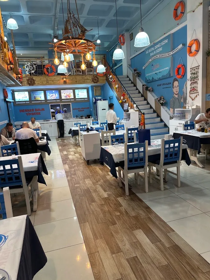 Herkes Balık Yiyecek - Bahçeşehir Şube — Fotoğraf 3