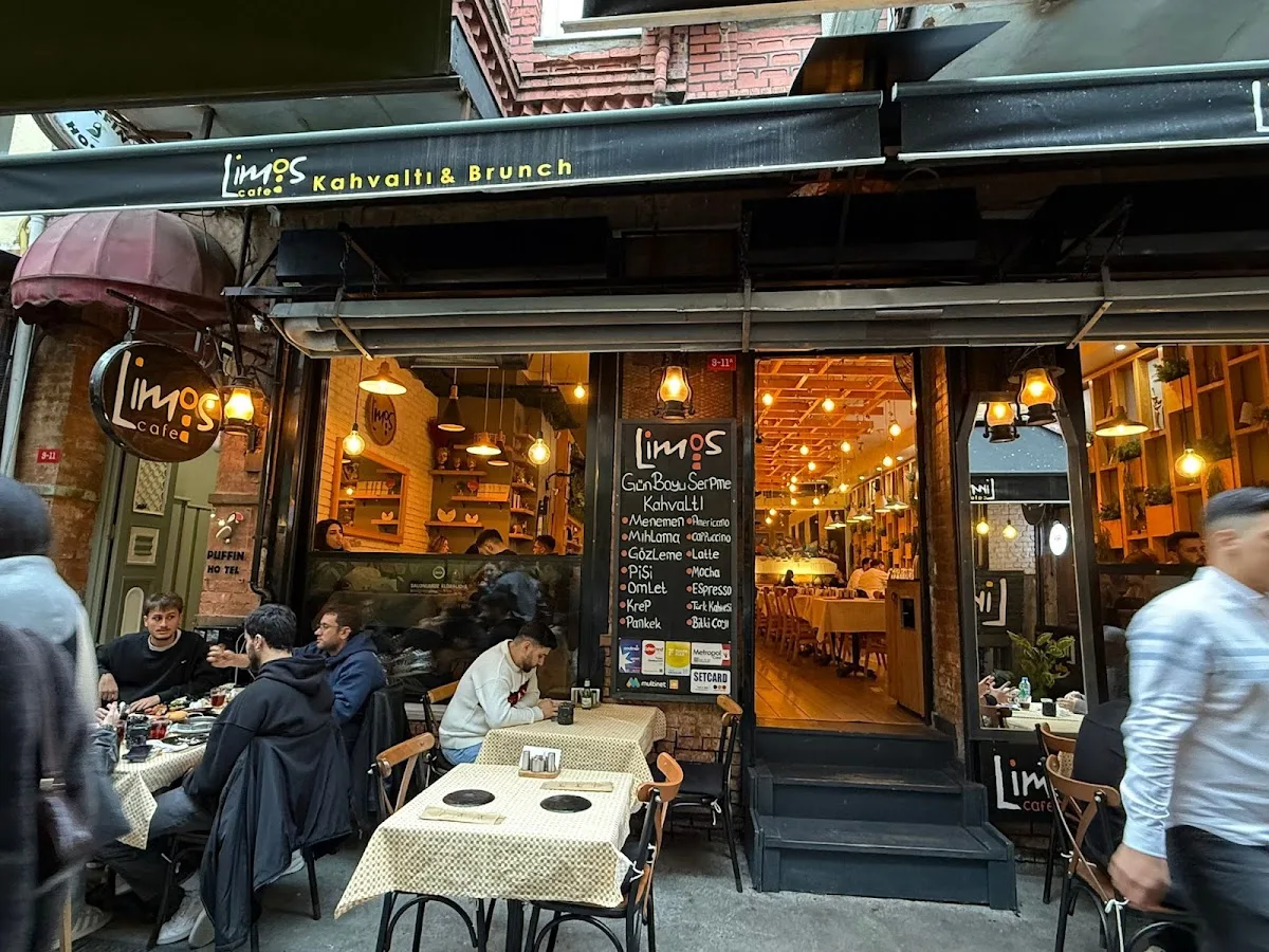 limos cafe — Fotoğraf 1