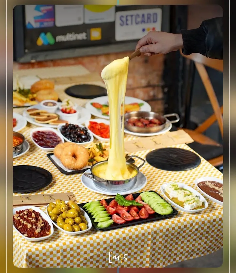 limos cafe — Fotoğraf 3