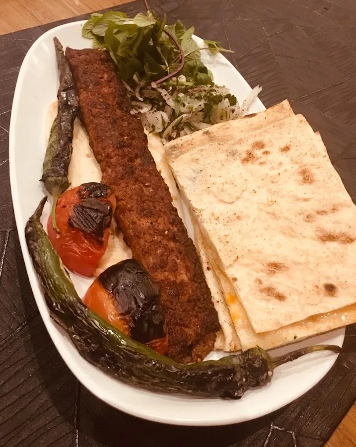 Alaattin Ocakbaşı Adana Kebapçısı — Fotoğraf 3