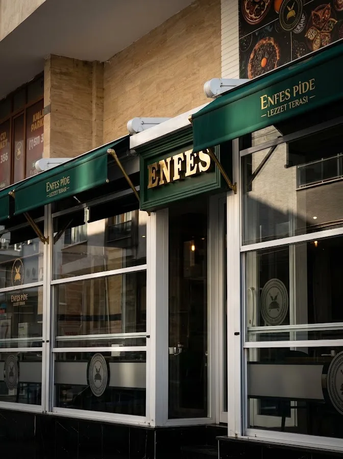 Enfes Pide Lezzet Terası — Fotoğraf 1