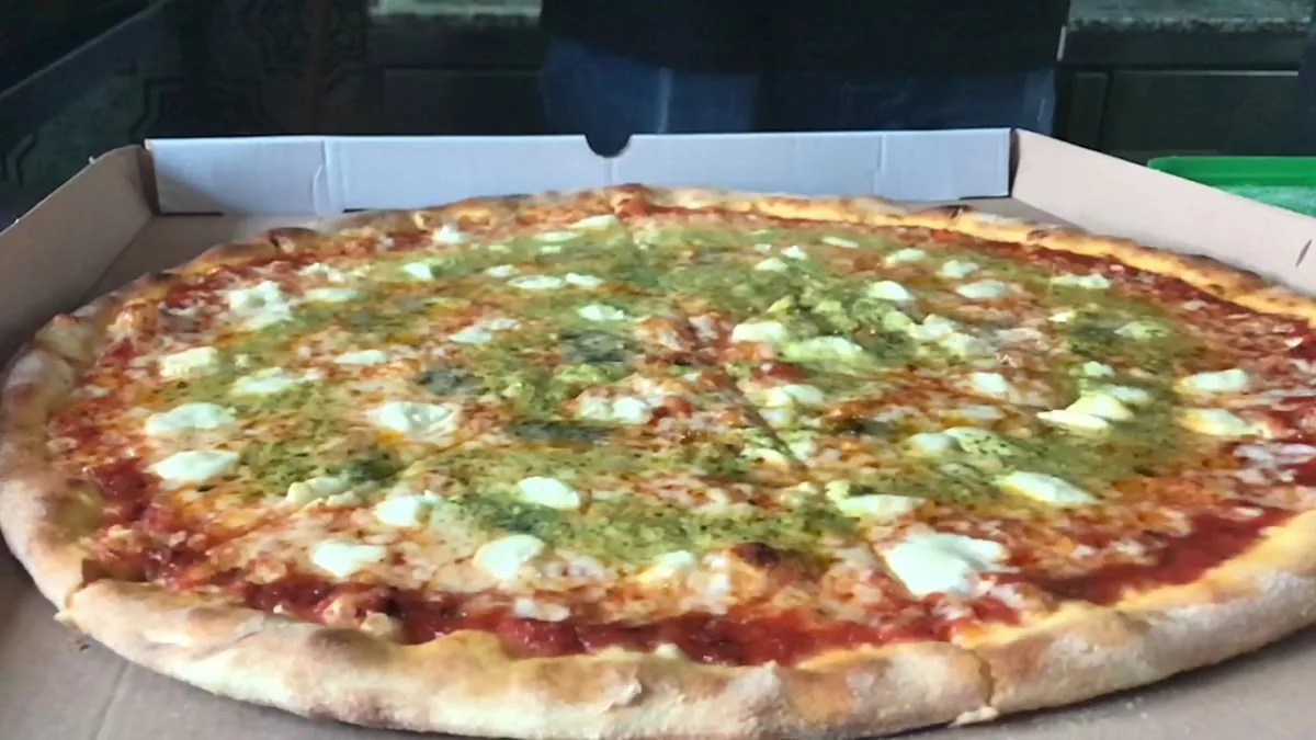 Gustoprime pizza — Fotoğraf 2