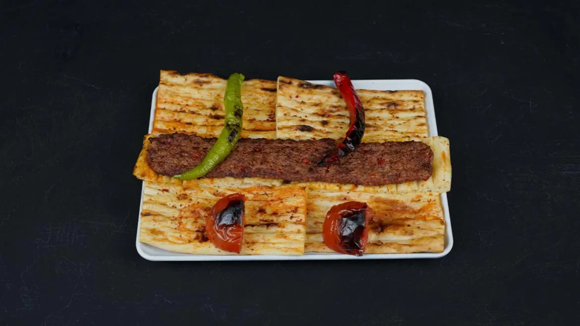 Adanalı İsmail Gültekin Usta — Fotoğraf 2