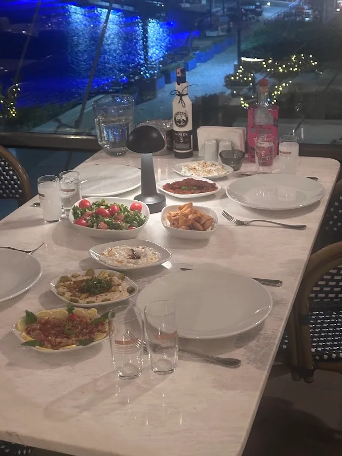 Mrn Beylerbeyi Restorant & Ocakbaşı — Fotoğraf 2