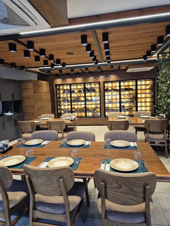 Mert7 Steakhouse - Restaurant — Fotoğraf 3