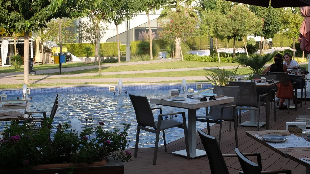 Litany Ristorante Manisa — Fotoğraf 1