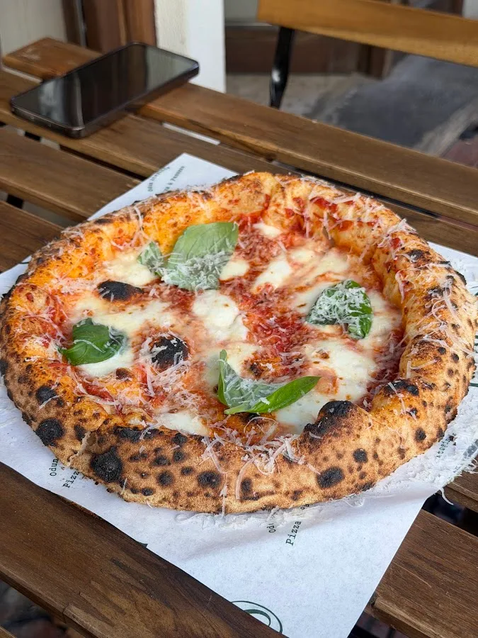 Norm Pizza — Fotoğraf 2