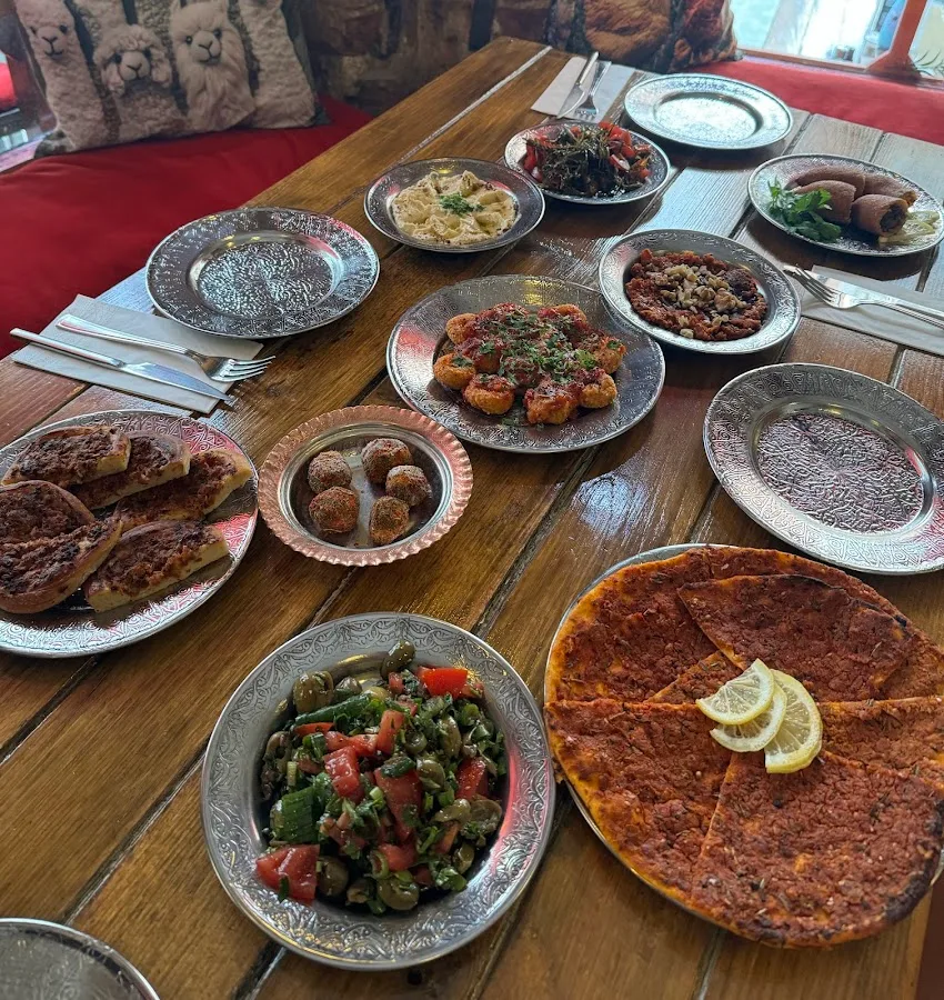 Galata Süheyla (Breakfast & Dinner) — Fotoğraf 3