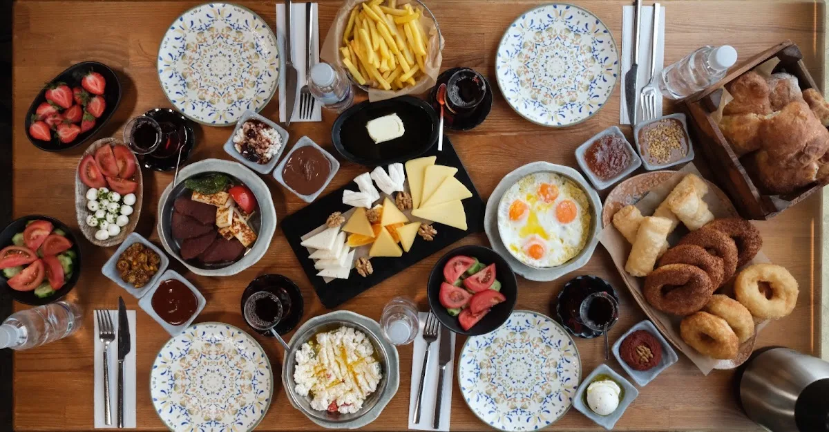 Marangoz Bahçe Kafe — Fotoğraf 2
