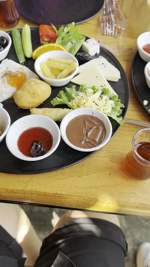 Marangoz Bahçe Kafe — Fotoğraf 3