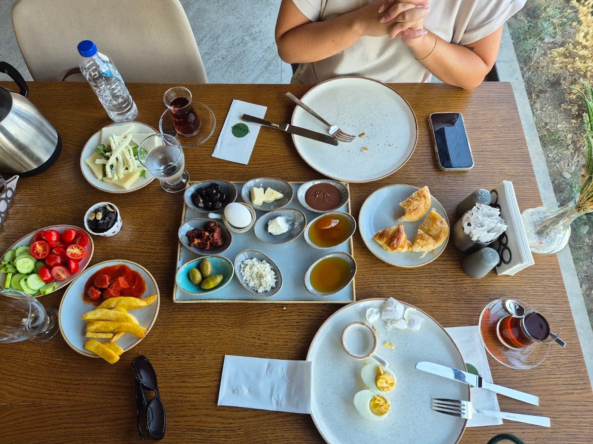 Güzide Restoran — Fotoğraf 2