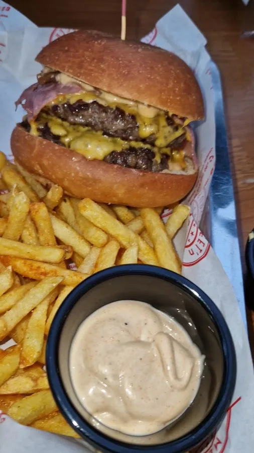 Meet’n Corner Burger — Fotoğraf 2
