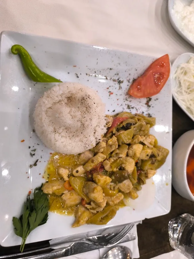 Kale Cafe & Restaurant