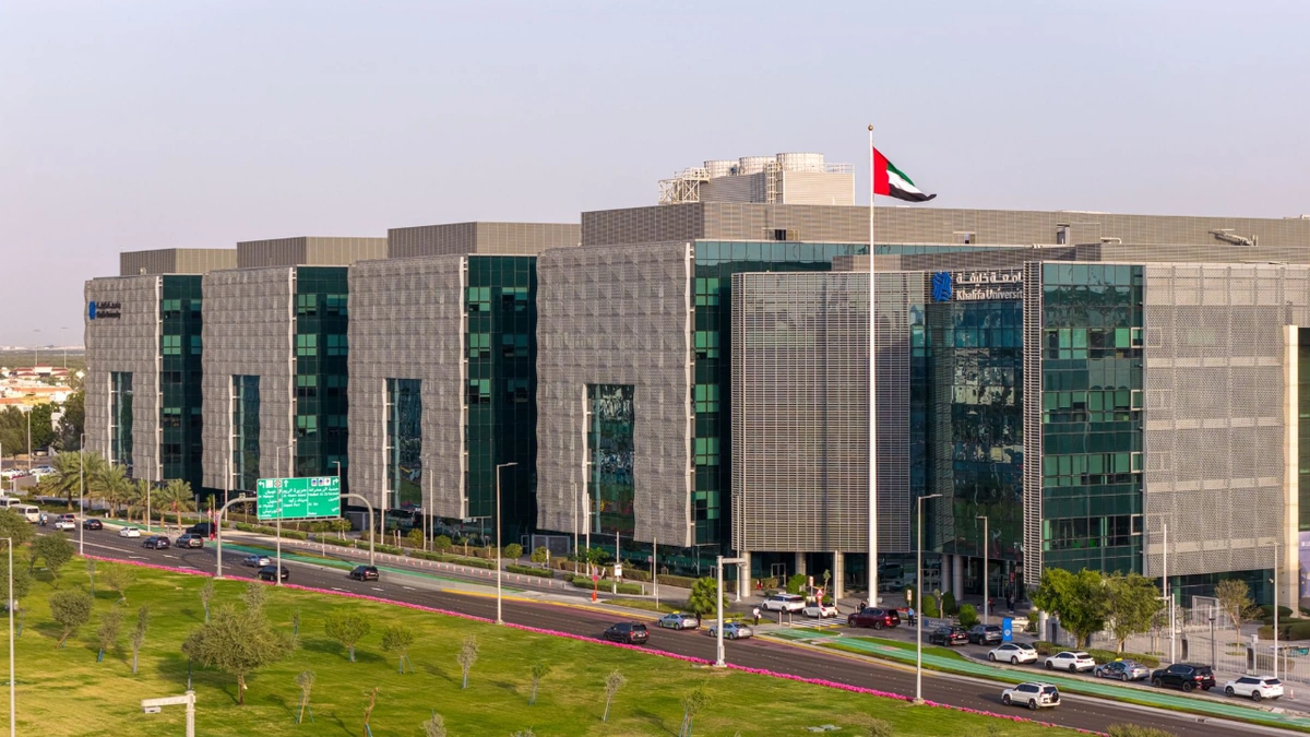 Khalifa University campus in Abu Dhabi with UAE flag