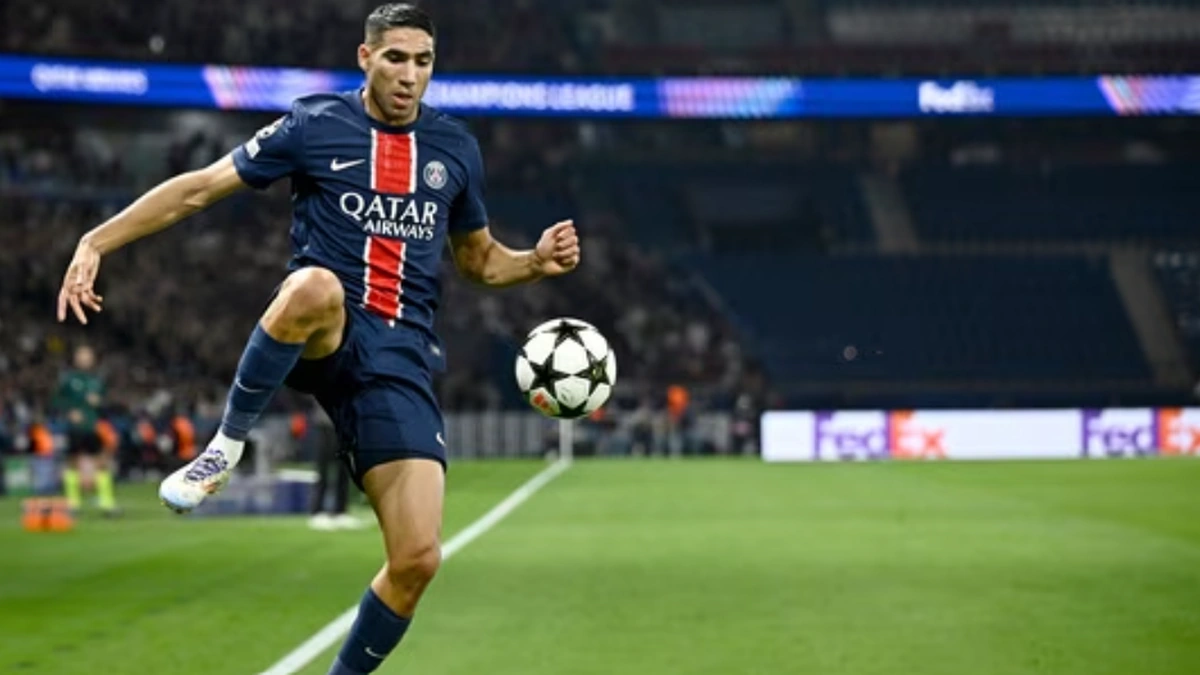 Achraf Hakimi playing for PSG during a football match