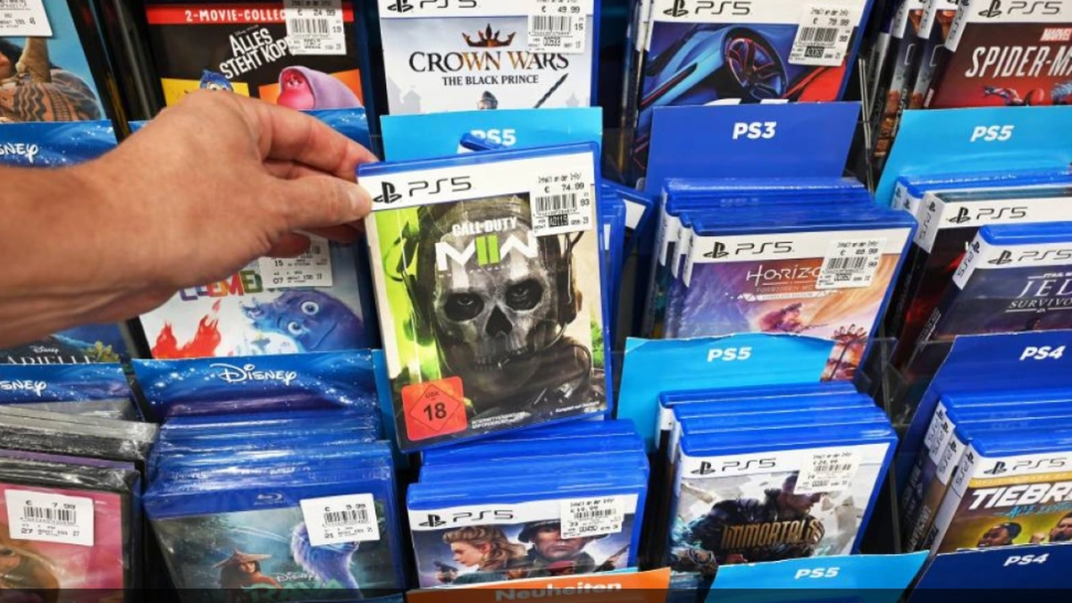 PlayStation game discs on sale representing debate over Kuwait Rihab Complex future