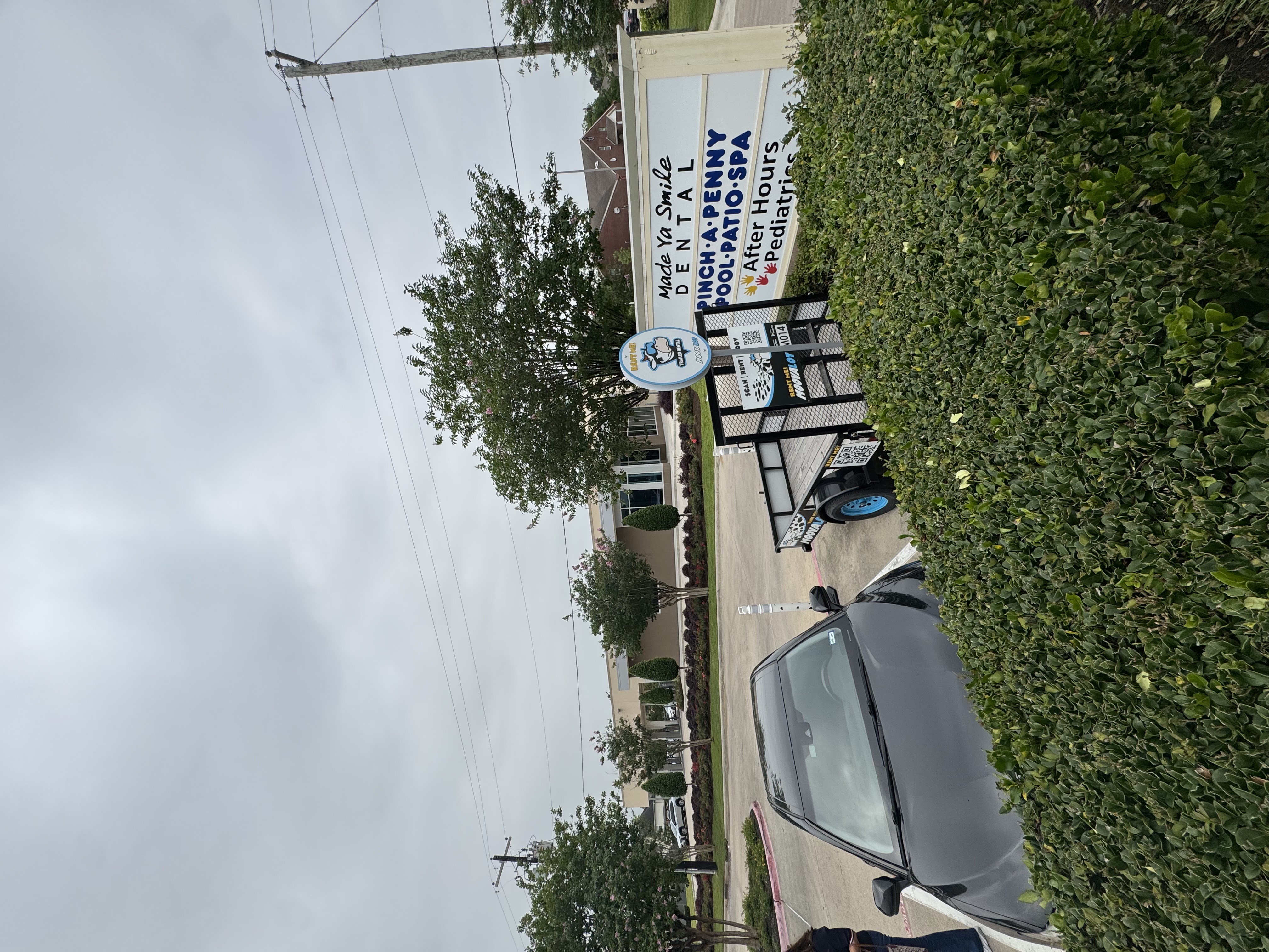 Friendswood Crossing