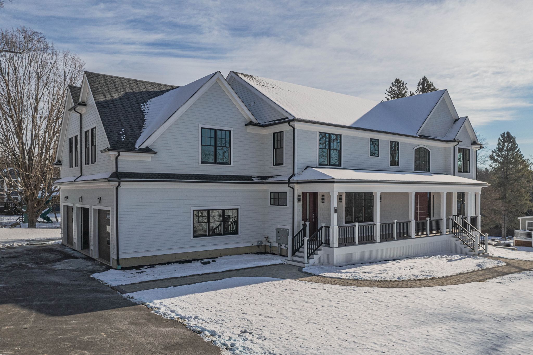260 Salem St-02