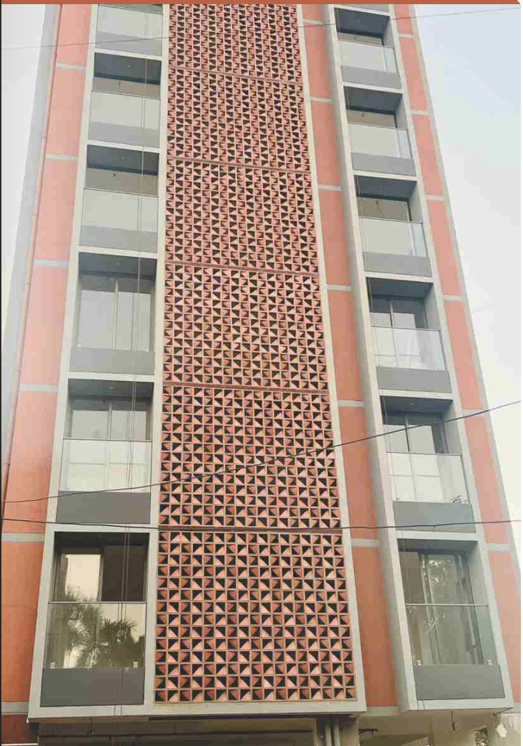 Mitti King Slice Jaali: Premium Terracotta Decorative Jali Block - View 2