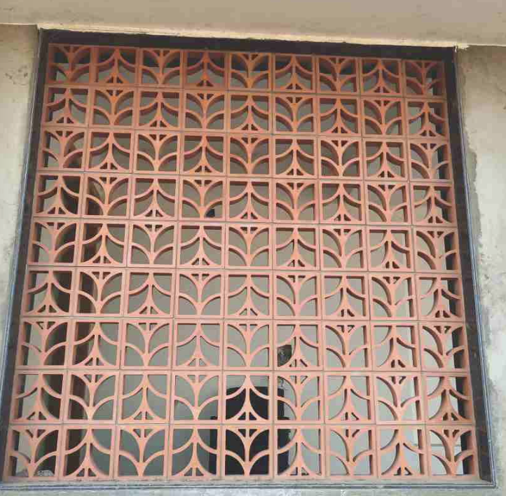 Mitti King Arrow Jaali: Premium Terracotta Decorative Jali Block - View 2