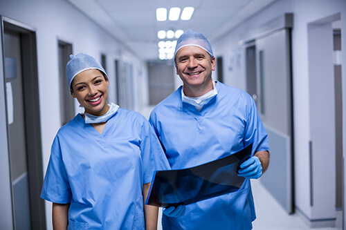 male and female doctors