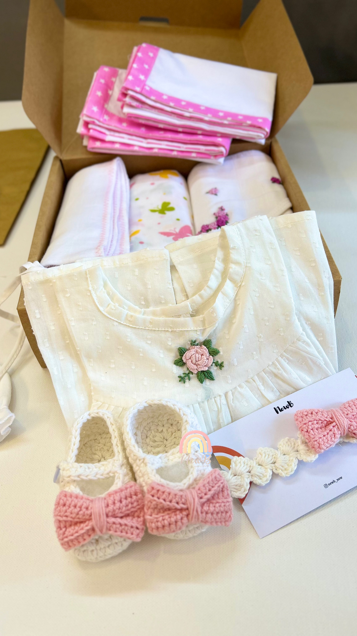 Blush & Pearl Newborn Hamper — image 1