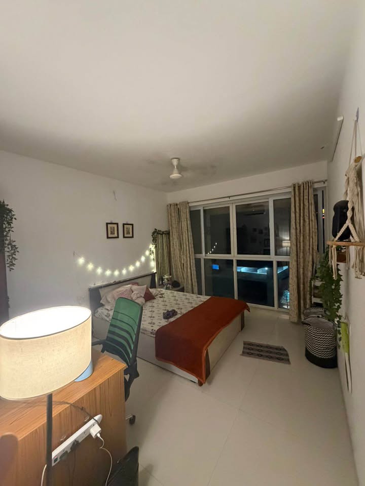 1 vacancy at Sunshine Apartments, Deccan Gymkhana