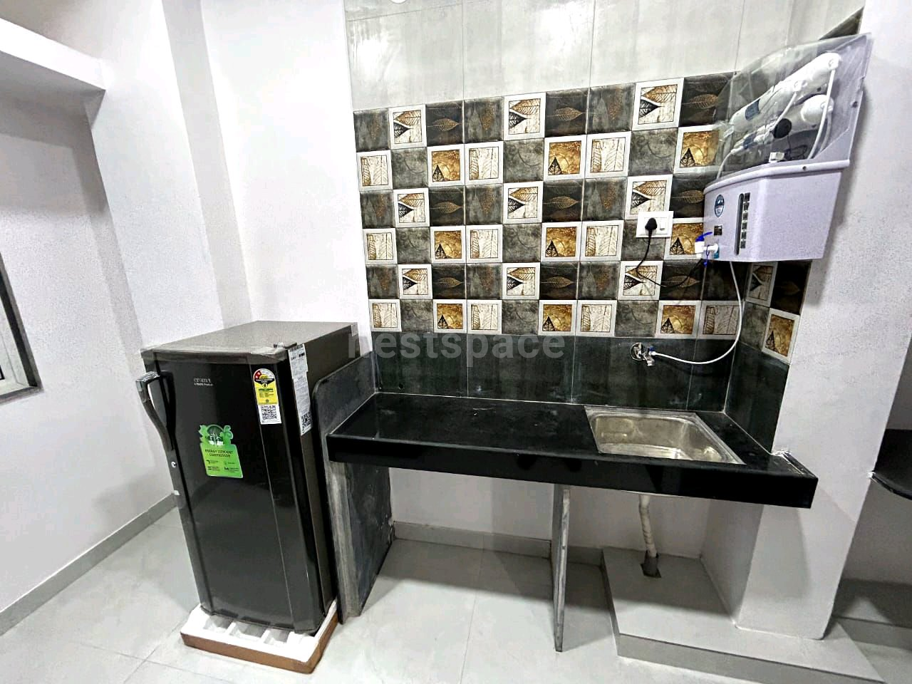 1 BHK flat at Ekta Nagar Society, Gokhalenagar