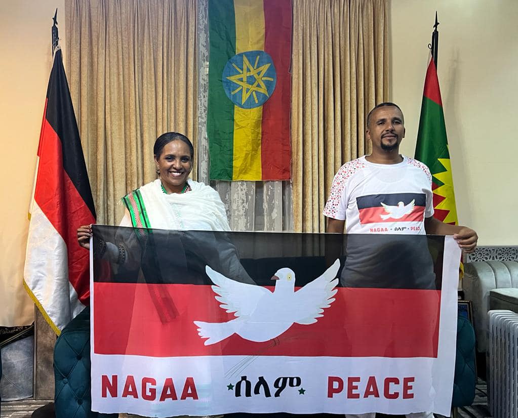 Derartu Tulu and Jawar Mohammed promoting peace