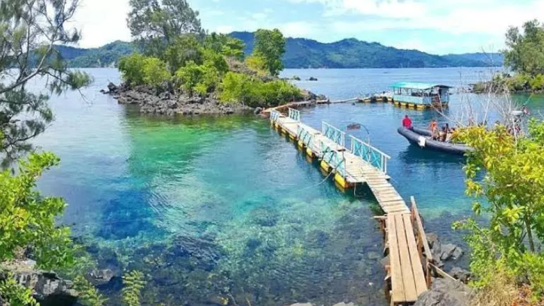 Menjelajahi Keindahan Tersembunyi: Batu Angus Kota Bitung