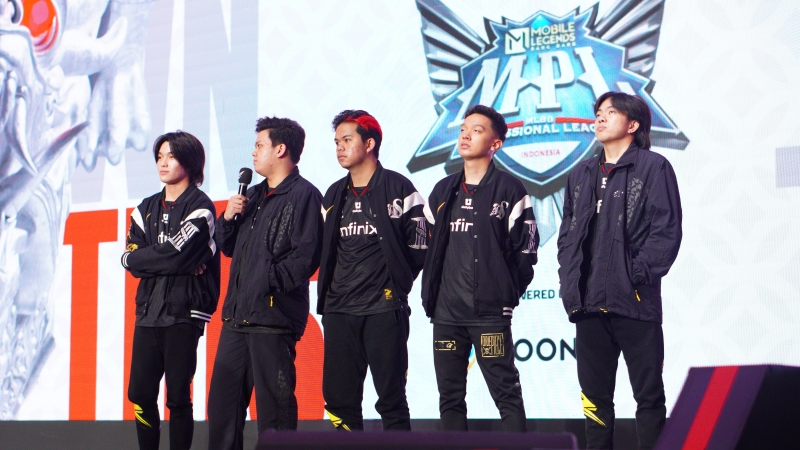 ONIC Esports Amankan Playoff dan Turunkan RRQ Hoshi ke Posisi 7