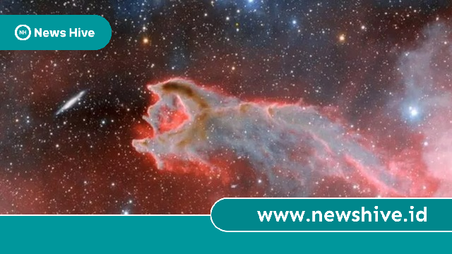 Penampakan Nebula Menyerupai Tangan Hantu Tertangkap oleh Astronom