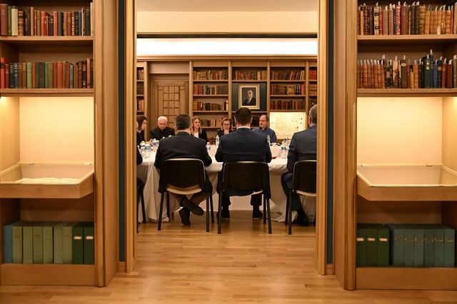 Σχέδιο άλλωσης του ΕΔΟΕΑΠ από εργοδότες και Κυβέρνηση- Τί κρύβουν οι εγγραφές της ΕΣΗΕΑ