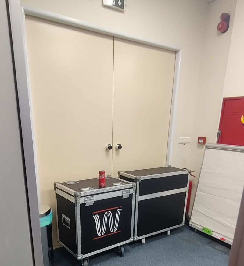 Κλείδωσαν έξω τους ασφαλισμένους στη ΓΣ-φάντασμα του ΕΔΟΕΑΠ-Το παρασκήνιο με τον ΕΟΠΥΥ και νέες περικοπές σε φάρμακα και παροχές.