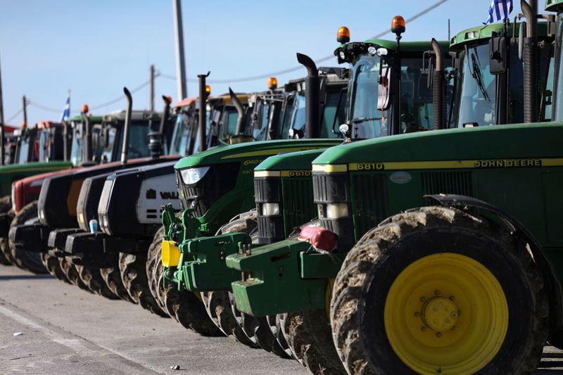 Τι έρχεται μετά τα μπλόκα των αγροτών;