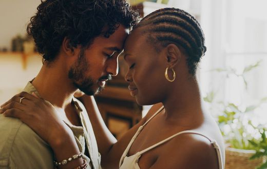8 Ways to Build Trust and Intimacy in a New Relationship