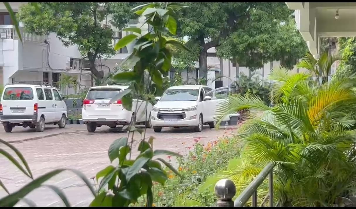 होटल सागर इंटरनेशनल के मालिक विजय अग्रवाल के ठिकानों पर ईडी की छापेमारी