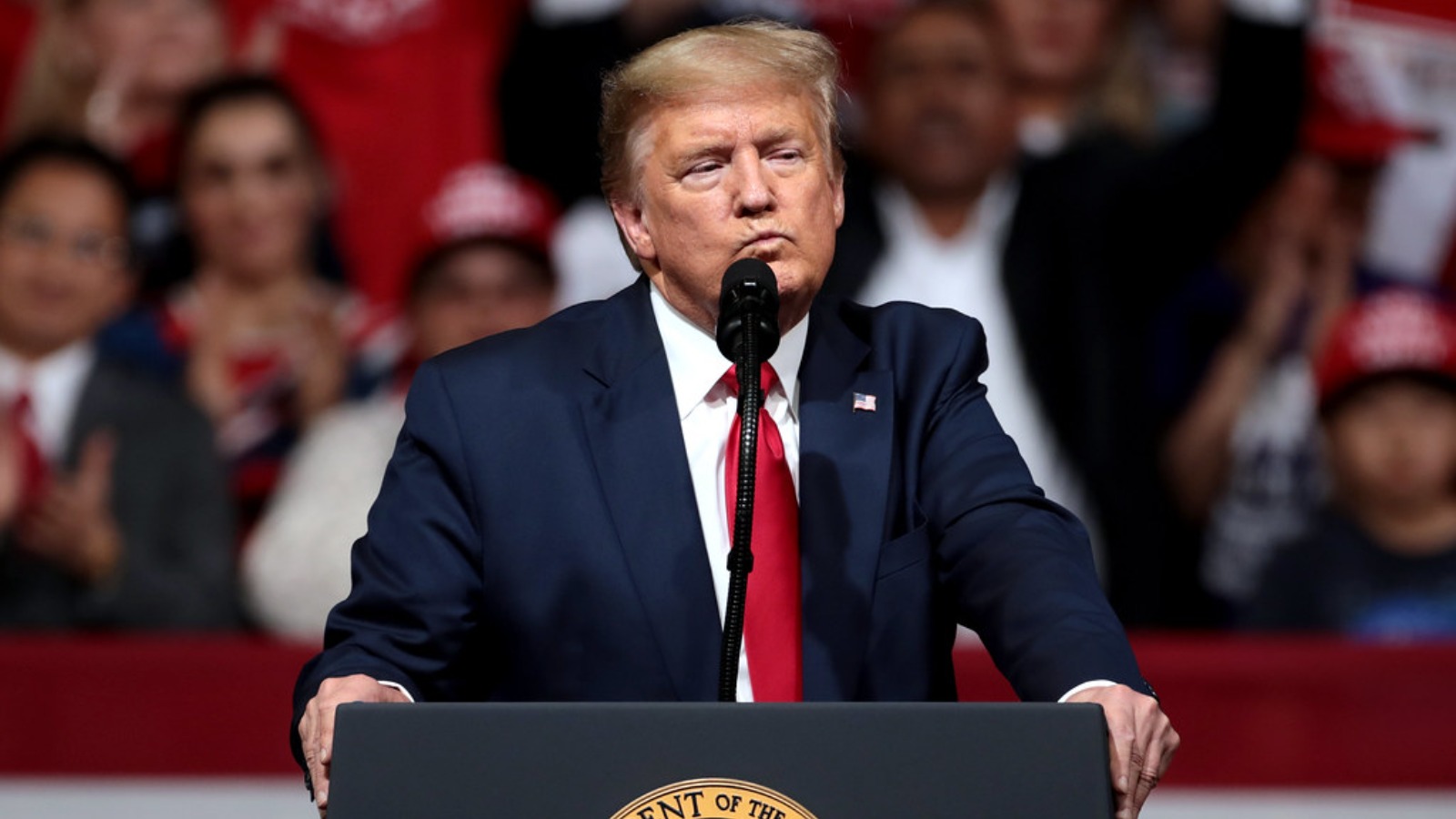Trump vows 'heavy response' after Iran's Jordan base attacks